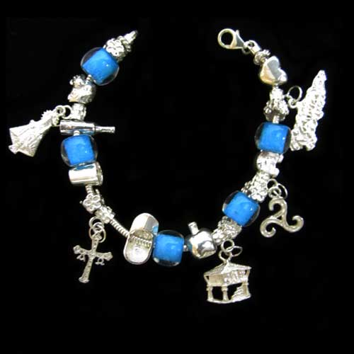 Imagen pulsera de Asturias plata con motivos tradicionales cristal